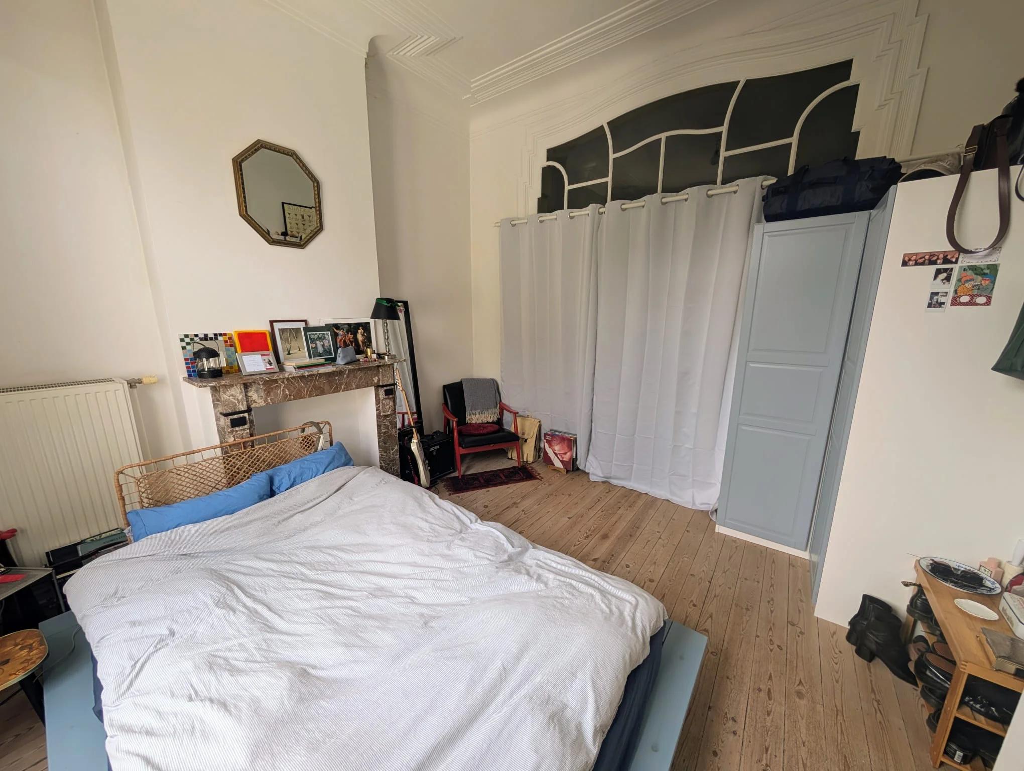 Roomie (v) gezocht voor gezellig appartement in oud herenhuis image 3